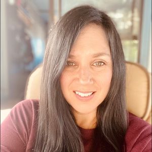 Meet your Posher, Melissa